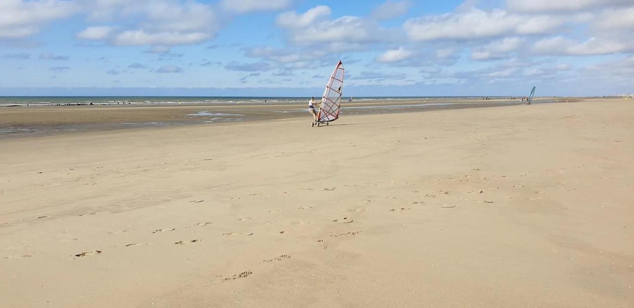 Apt 6 Pers. Duplex Vue Mer Avec Charme De L'Ancien Bray-Dunes Kültér fotó